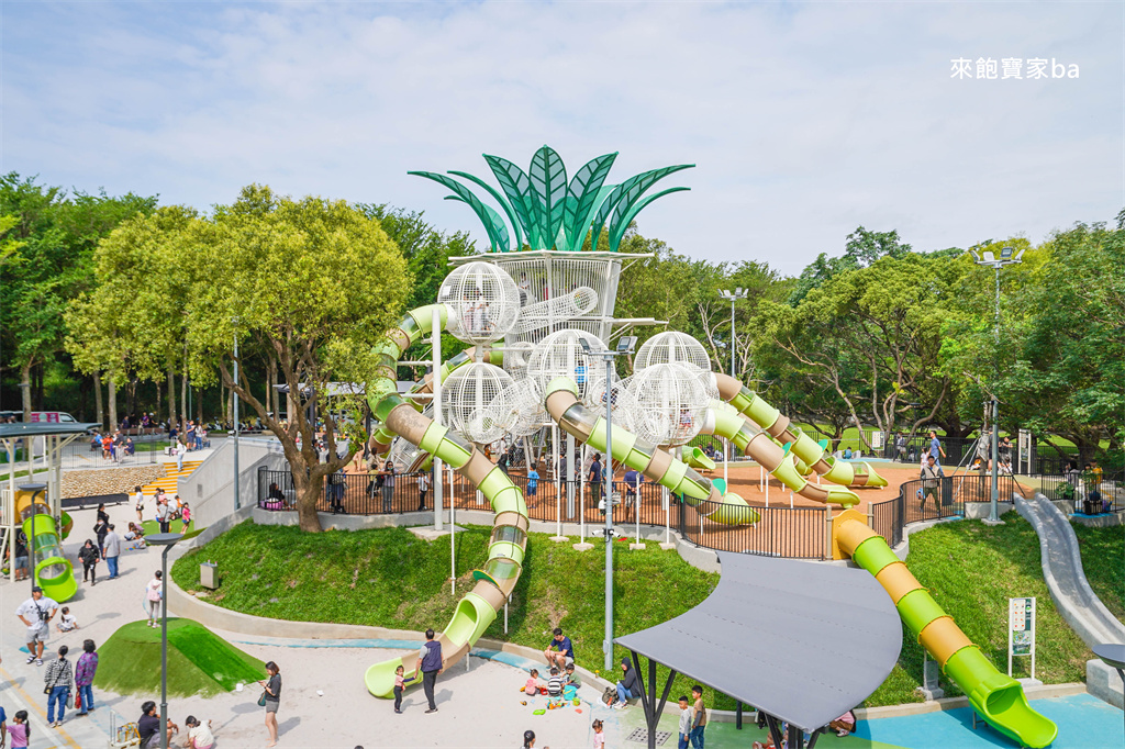 台中大坑【大坑風動石公園】隱身在大坑七、八號步道的山林免費兒童遊戲場，枕木步道&times;蜘蛛爬爬網&times;泰山攀爬！ @來飽寶家ba