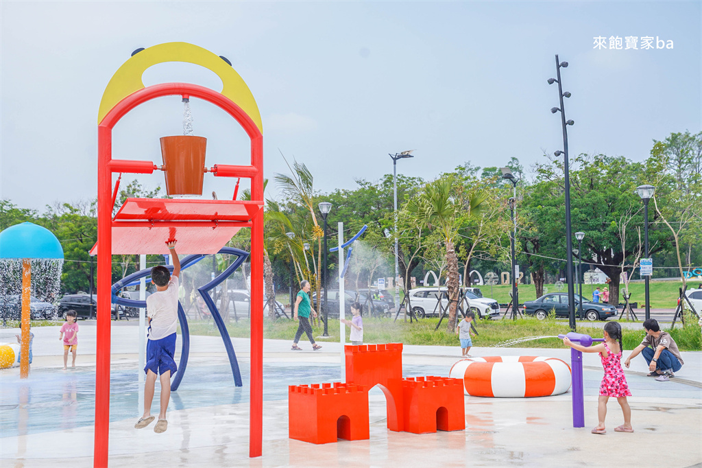 雲林斗六親子景點【斗六人文親子公園】近膨鼠森林公園，全新23組噴水設施免費玩 @來飽寶家ba