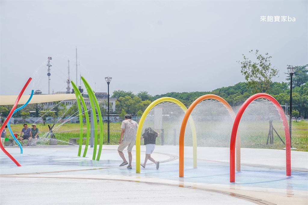 雲林斗六親子景點【斗六人文親子公園】近膨鼠森林公園，全新23組噴水設施免費玩 @來飽寶家ba