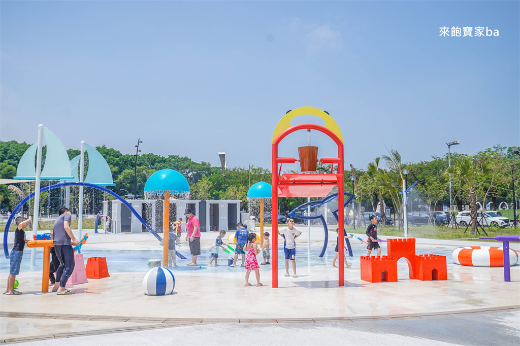 雲林斗六親子景點【斗六人文親子公園】近膨鼠森林公園，全新23組噴水設施免費玩 @來飽寶家ba