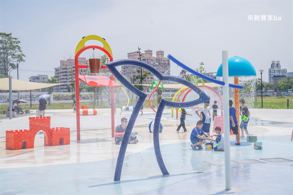雲林斗六親子景點【斗六人文親子公園】近膨鼠森林公園，全新23組噴水設施免費玩 @來飽寶家ba