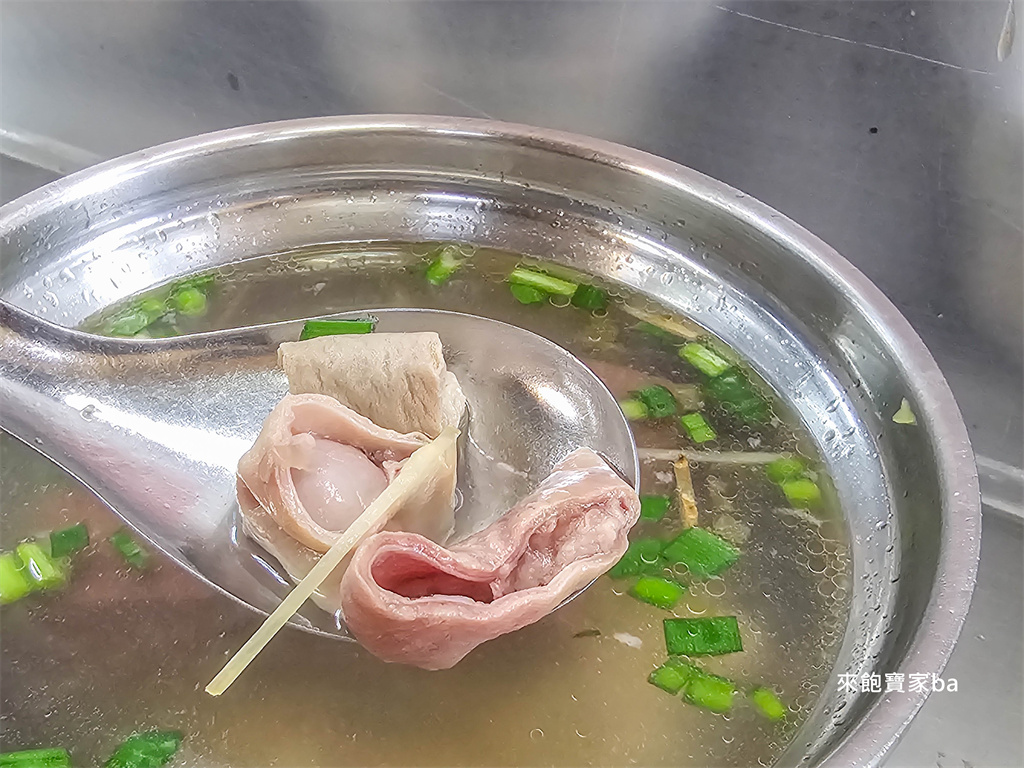 台中第二市場【王記菜頭粿糯米腸】必點招牌三樣，評價兩極的排隊美食 @來飽寶家ba
