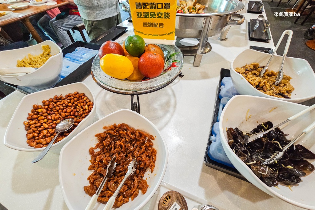 宜蘭羅東【宜泰大飯店】平價住宿~全新兒童遊戲室，走路就到羅東夜市！ @來飽寶家ba