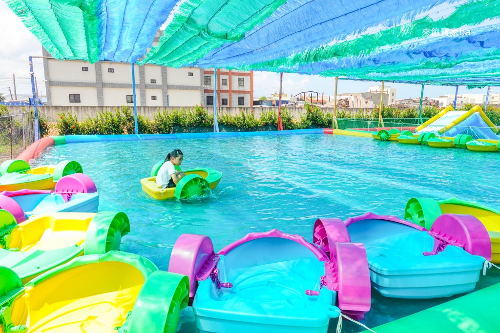 彰化玩水景點【樂採果溫室觀光農場】夏季限定戲水池，香腸DIY、 抓泥鰍等親子體驗 @來飽寶家ba
