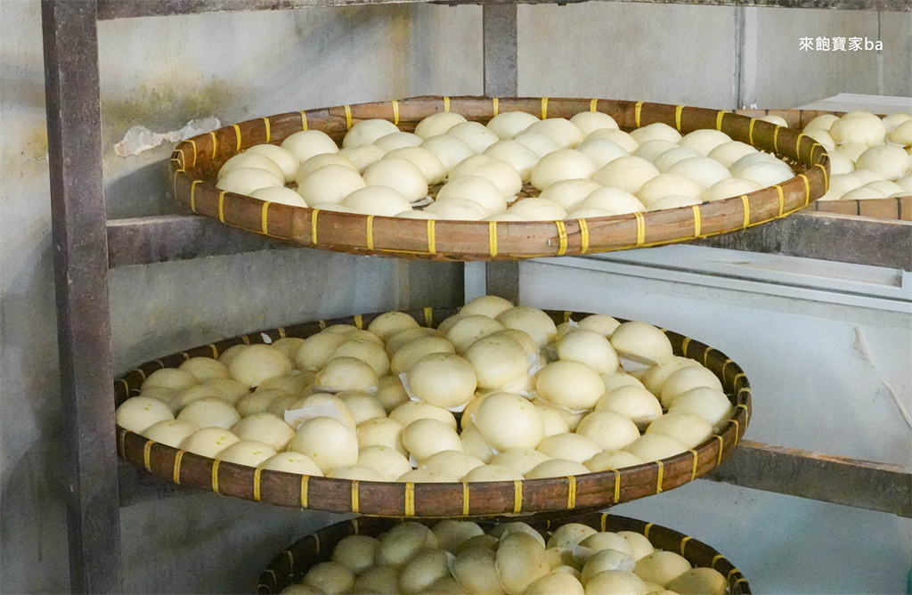 曼谷嵩越路【古籠包】百年包子點心店 Gu Long Bao，泰奶燒賣杯嵩越路最吸睛小吃！ @來飽寶家ba