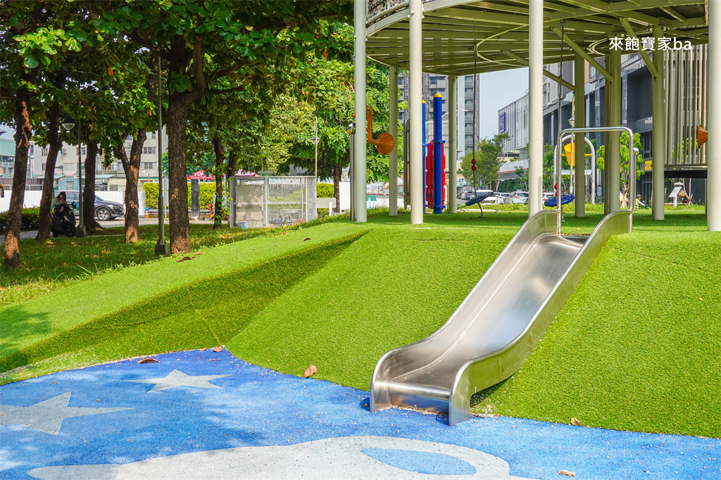 台中免費玩水景點【干城海螺水公園】LaLaport旁水陸遊戲場! @來飽寶家ba 台中免費玩水景點【干城海螺水公園】LaLaport旁水陸遊戲場! @來飽寶家ba