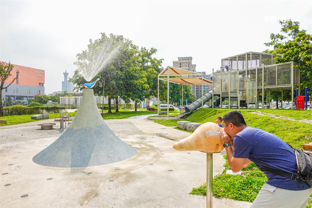 台中免費玩水景點【干城海螺水公園】LaLaport旁水陸遊戲場! @來飽寶家ba 台中免費玩水景點【干城海螺水公園】LaLaport旁水陸遊戲場! @來飽寶家ba