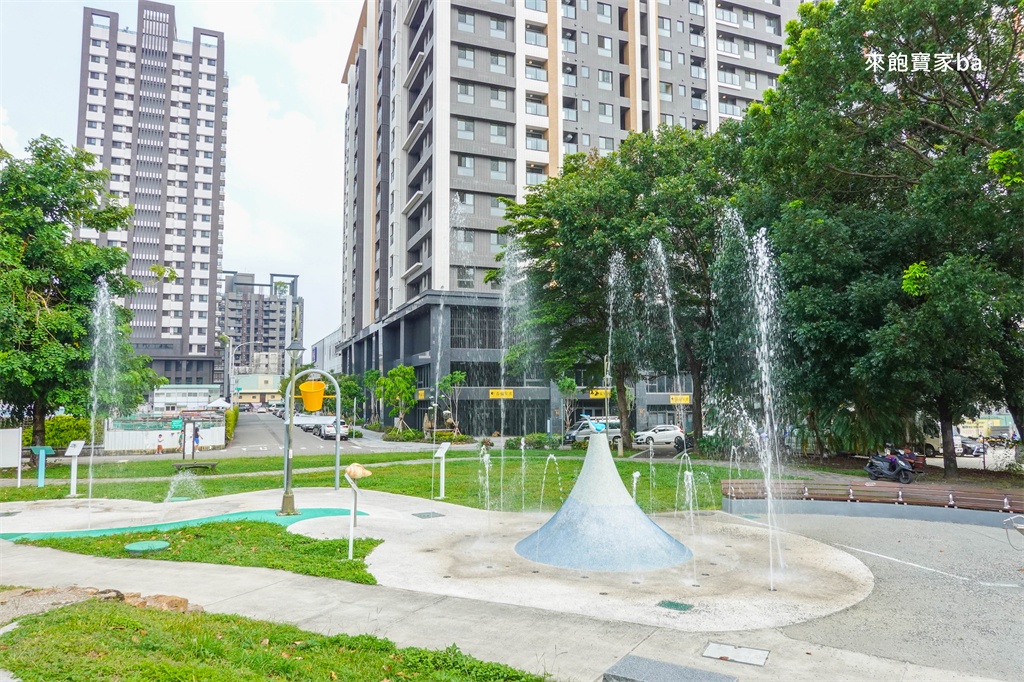 台中免費玩水景點【干城海螺水公園】LaLaport旁水陸遊戲場! @來飽寶家ba 台中免費玩水景點【干城海螺水公園】LaLaport旁水陸遊戲場! @來飽寶家ba
