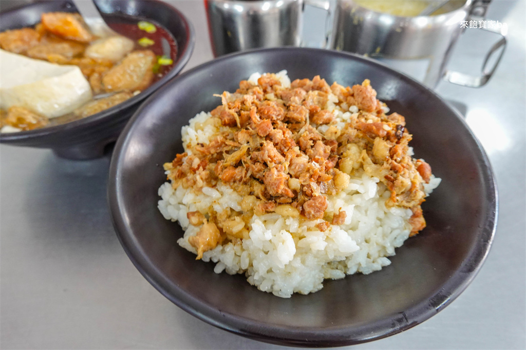 員林小吃【百果山炸粿小吃攤】50年老店～招牌蚵嗲、炸香菜，期間限定炸蒜條 @來飽寶家ba