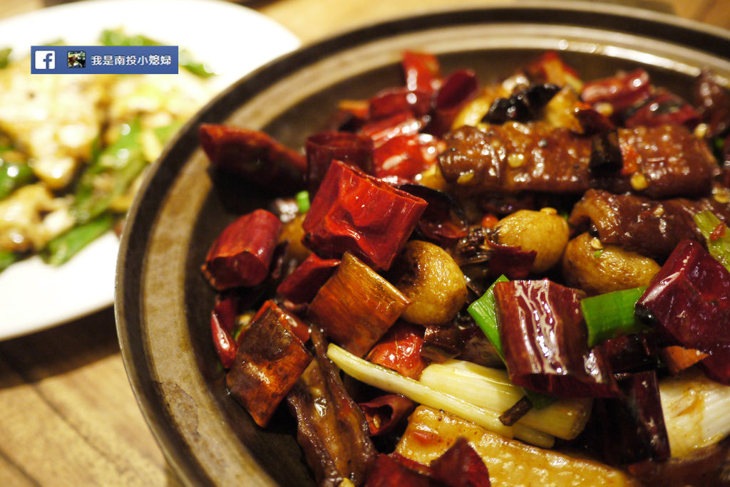 【台中‧西屯區】饗食天堂同集團，人氣川菜開飯川食堂(台中大遠百店) @來飽寶家ba