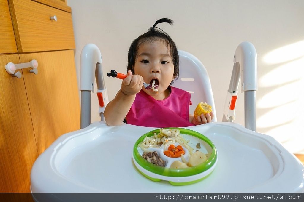 親子共食 &#127860; 寶寶版番茄蘿蔔燉牛肉營養滿分 @來飽寶家ba
