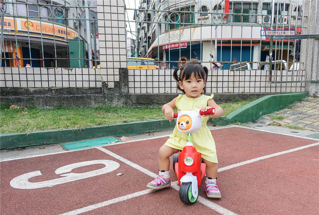 Creative Baby創寶貝國民版多功能滑板車/嚕嚕車(紅色) @來飽寶家ba