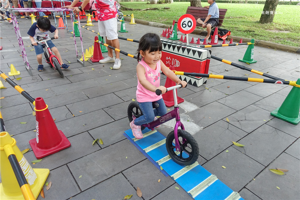 暑假邊玩邊學！台中市救國團兒童創意小學院2019夏令營、親子營隊活動、才藝班，成人課程開始報名囉~ @來飽寶家ba