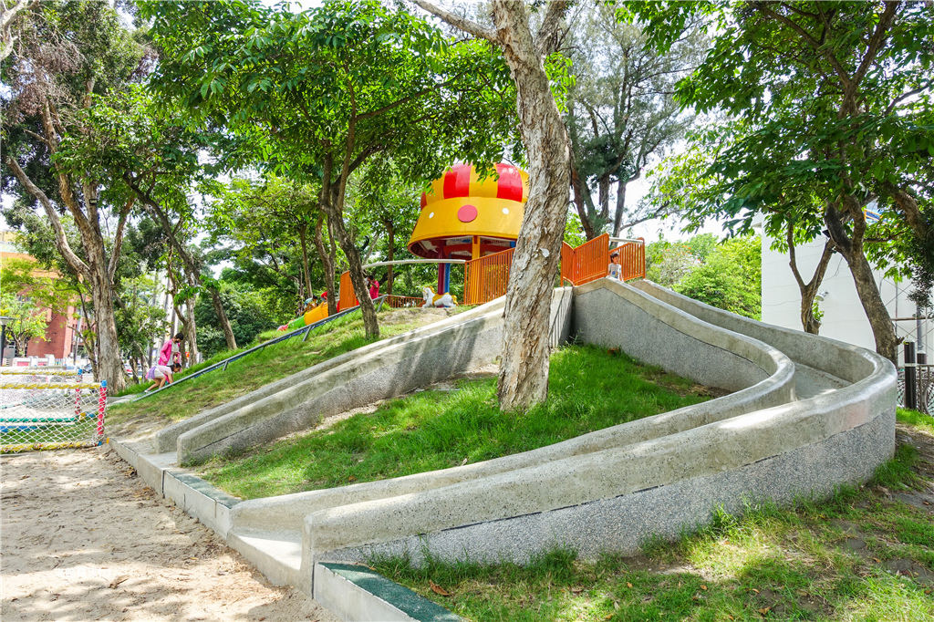 【屏東親子景點】屏東13大免費特色公園，遛小孩就玩特色遊戲場！ @來飽寶家ba