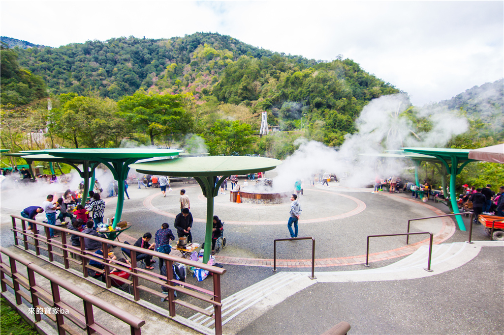 【宜蘭太平山】森林鐵道之旅，太平山蹦蹦車票價時刻表、路線，順遊鳩之澤泡溫泉煮溫泉蛋！ @來飽寶家ba