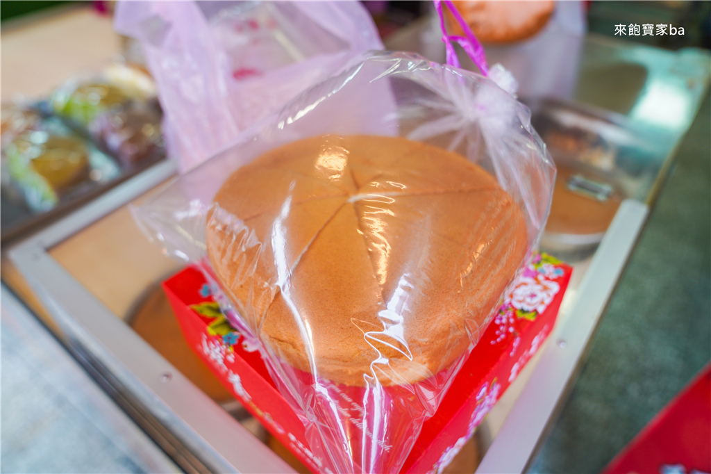 【台中西區】滋養蛋糕烘焙坊-向上市場店｜46年老店~沒有華麗的包裝，賣的是簡單的古早味蛋糕！ @來飽寶家