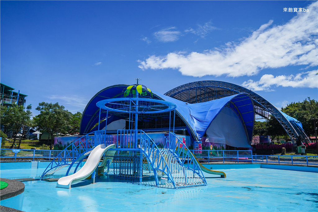 【2022宜蘭童玩節】今夏最強的水陸空樂園~跨越時空探索~恐龍滑水道、高空腳踏車、高空水舞秀（票價、營業時間） @來飽寶家ba